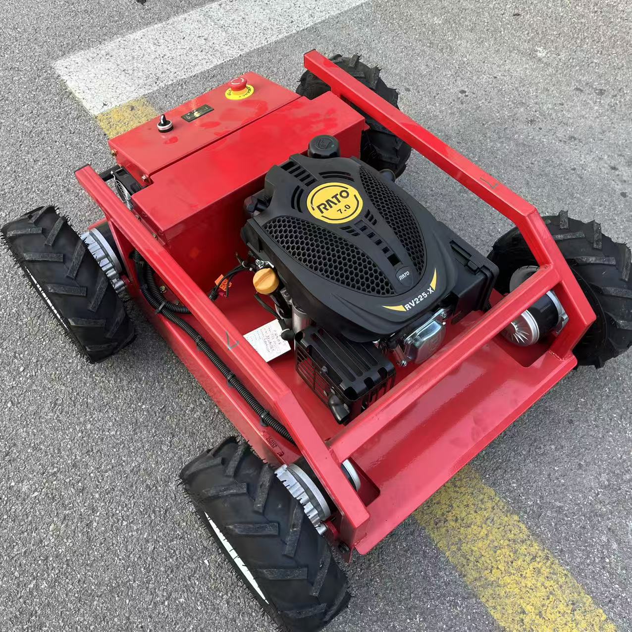 Smart Garden Trimmer - เครื่องตัดหญ้าอัจฉริยะ แบบ Zero Turn พร้อมระบบควบคุมความเร็ว รีโมทสตาร์ท